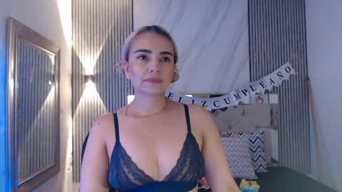 ashley__tylor online show from 28, 4, 2026