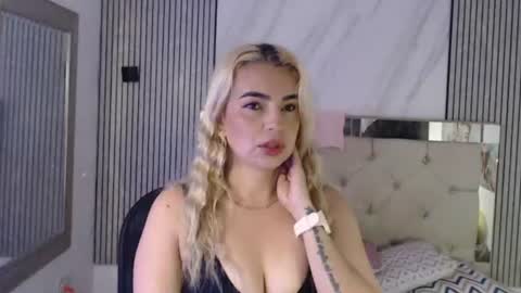 ashley__tylor online show from 25, 6, 2026