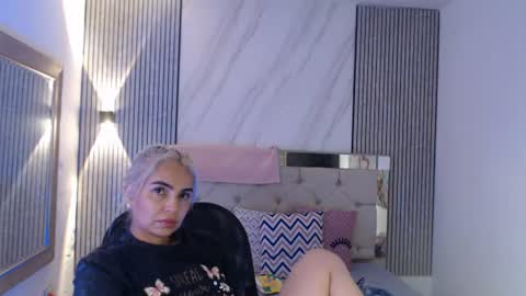 ashley__tylor online show from 10, 7, 2026