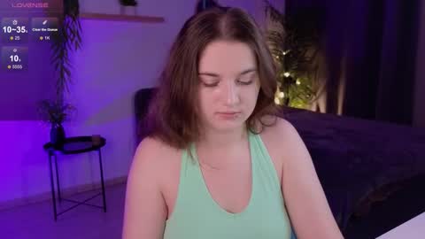   online show from 1, 10, 2025