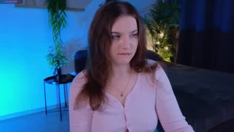   online show from 20, 11, 2025