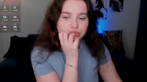   online show from 25, 3, 2026