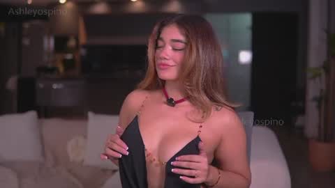  Ashley  online show from 25, 7, 2026