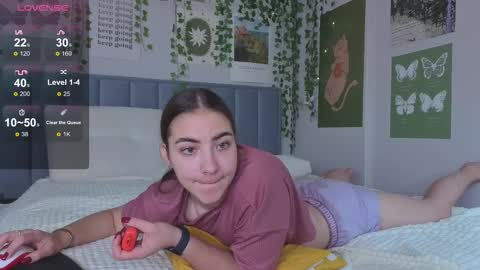 Snapshot of ashley_tempt chatting on 16, 9, 2025 Ashle online show from 16, 9, 2025