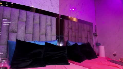 Ashley online show from 6, 1, 2025