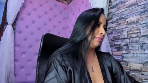 ashleymontenegre online show from 10, 3, 2026