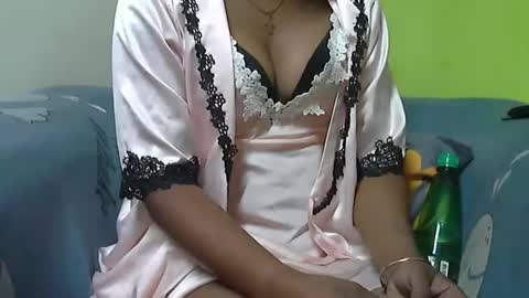 Snapshot of ashleyqueen_x chatting on 24, 9, 2025 ashleyqueen X online show from 24, 9, 2025