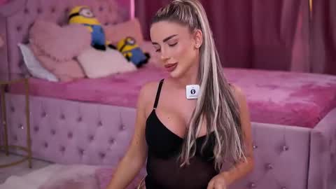 Snapshot of ashleysinnx chatting on 24, 9, 2025 Ashley online show from 24, 9, 2025