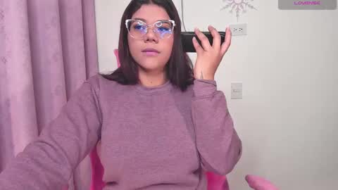 Ashleyy18   online show from 10, 2, 2025