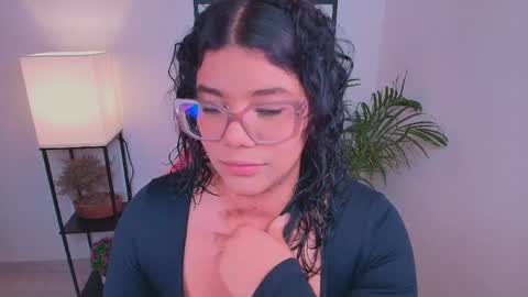 Ashleyy18   online show from 1, 4, 2026