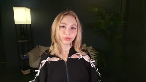Victoria  online show from 29, 7, 2026
