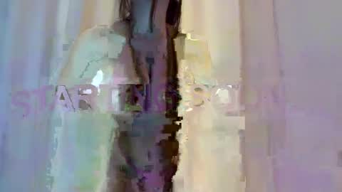 ashllovee online show from 17, 4, 2026