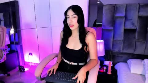 Ashly online show from 19, 5, 2026