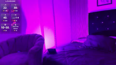    online show from 30, 11, 2025