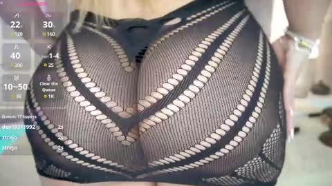 Paula Baleta  online show from 28, 1, 2025