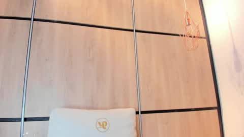 ashlyn online show from 16, 2, 2026