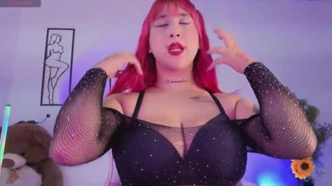 Ashly  online show from 11, 10, 2025