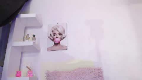  Ashly online show from 4, 3, 2025