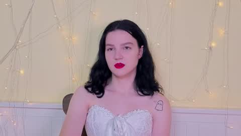 Kristine online show from 16, 11, 2025