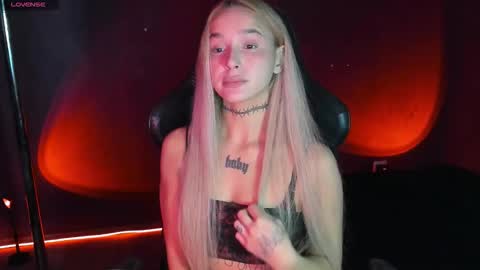 Mila online show from 25, 9, 2025