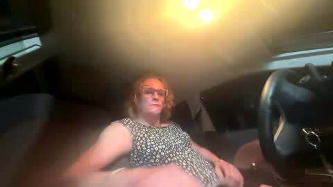 Snapshot of ashmomo chatting on 12, 9, 2025 ashmomo online show from 12, 9, 2025