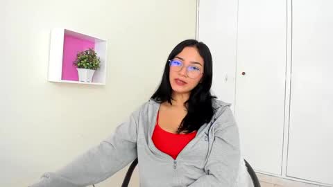 Snapshot of asiam_brunet chatting on 17, 2, 2025 Camila online show from 17, 2, 2025