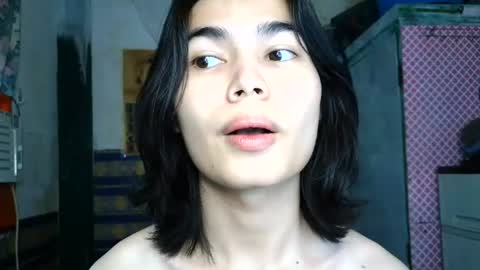 asian_babyboi online show from 15, 7, 2026