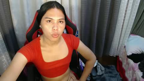 Snapshot of asian_boy_ralph143 chatting on 2, 12, 2024 ELLE dont forget to follow and thumbs up online show from 2, 12, 2024