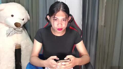 Snapshot of asian_boy_ralph143 chatting on 17, 12, 2024 ELLE dont forget to follow and thumbs up online show from 17, 12, 2024