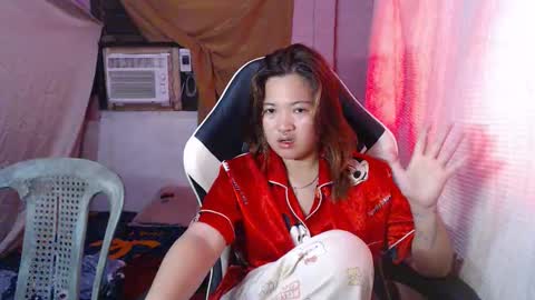 Snapshot of asian_honey69 chatting on 23, 10, 2025 bb girl online show from 23, 10, 2025