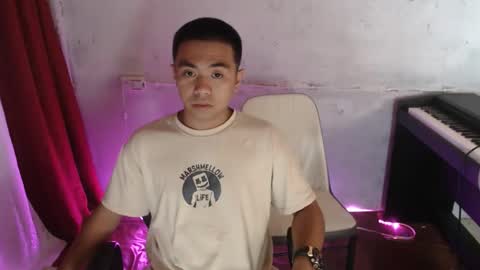 Snapshot of asian_janush chatting on 7, 10, 2025 asian_janush online show from 7, 10, 2025