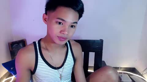 asian_lover05 online show from 8, 2, 2026