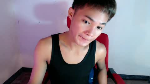 asian_lover05 online show from 15, 6, 2026