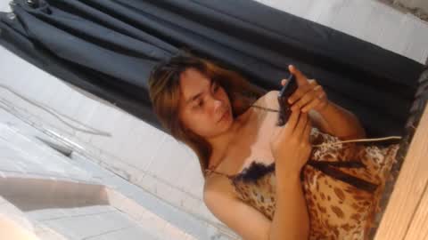 Reyshell online show from 25, 2, 2025