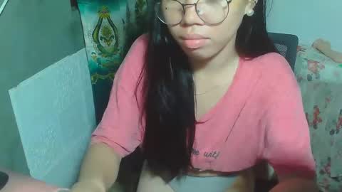 Snapshot of asian_rhean chatting on 24, 1, 2025 Rhean online show from 24, 1, 2025