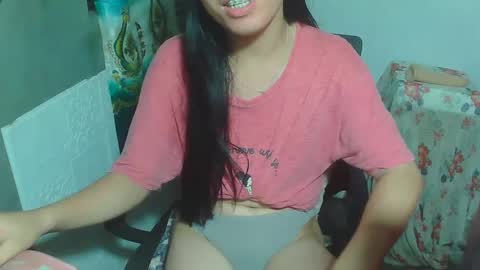 Snapshot of asian_rhean chatting on 25, 1, 2025 Rhean online show from 25, 1, 2025