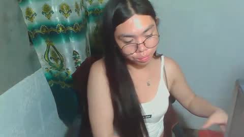 Snapshot of asian_rhean chatting on 26, 2, 2025 Rhean online show from 26, 2, 2025