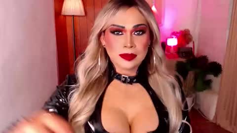 nicole online show from 2, 10, 2025