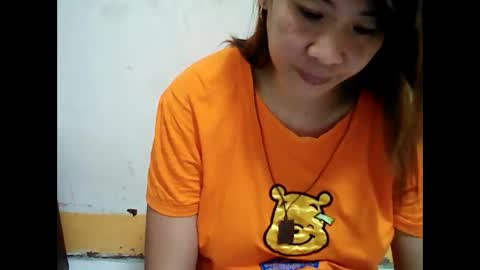 Snapshot of asiancutie143 chatting on 19, 10, 2025 asiancutie143 online show from 19, 10, 2025