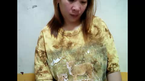 asiancutie143 online show from 28, 4, 2026