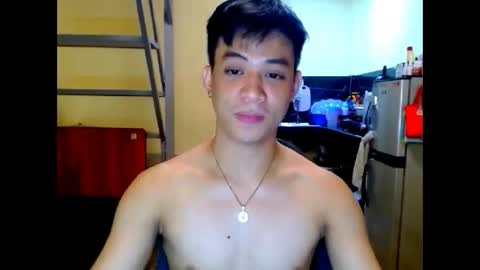 asiandreamboyx online show from 25, 4, 2026