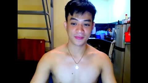 asiandreamboyx online show from 5, 5, 2026