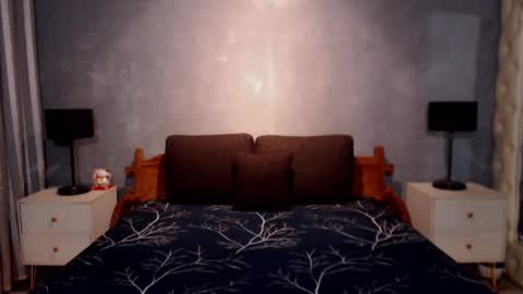 AsherMiller online show from 13, 2, 2025