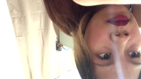 Snapshot of asianhotfantasy chatting on 10, 1, 2026 YangSha online show from 10, 1, 2026