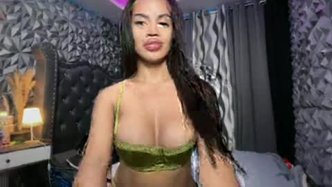 Snapshot of asianhugecockjoshua chatting on 26, 6, 2026 JOSHUA AND SAMIRA online show from 26, 6, 2026