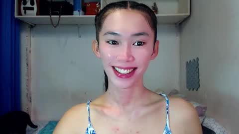 J A D E online show from 16, 11, 2025