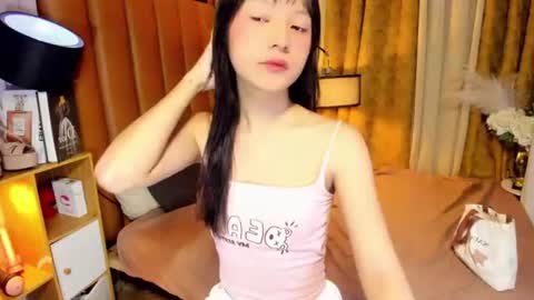 asiansbest_seductivehanni online show from 2, 7, 2026
