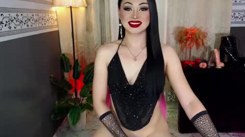 Snapshot of asiansexhunter chatting on 21, 4, 2026 Ms. MONICA online show from 21, 4, 2026