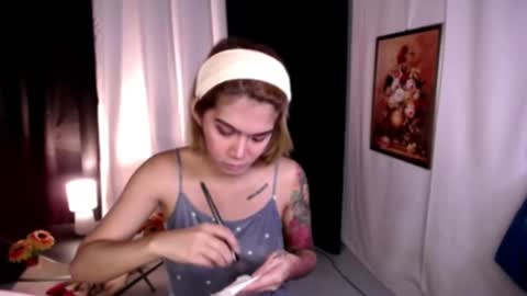 katie online show from 25, 12, 2024