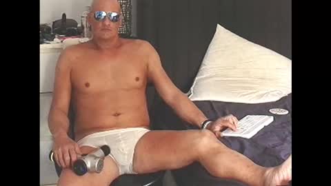 Snapshot of askil8802 chatting on 17, 2, 2026 askil8802 online show from 17, 2, 2026